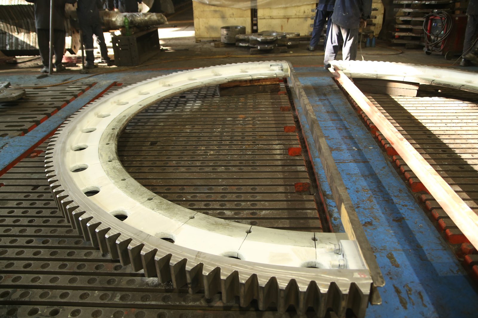 Cement plant girth gear