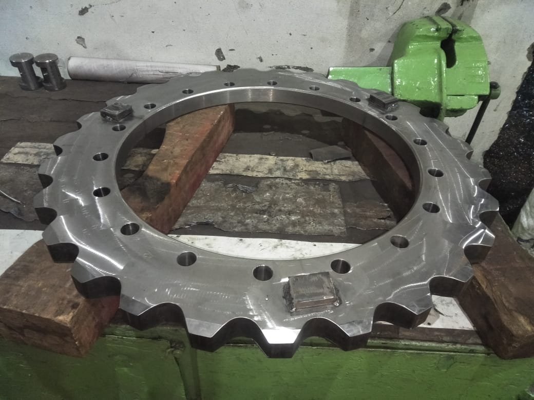 Hardened industrial sprockets